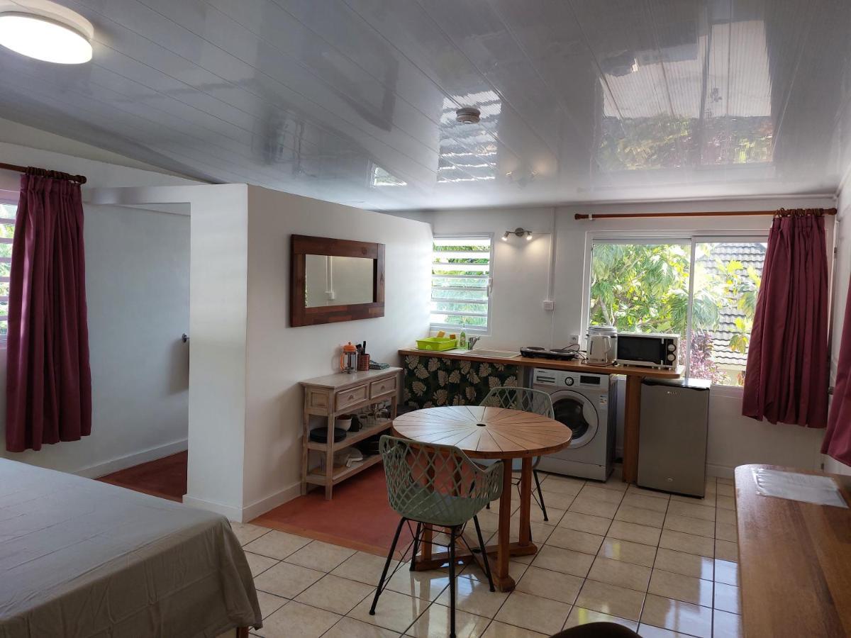 Raiatea - Studio Tenape Tevaitoa Екстер'єр фото